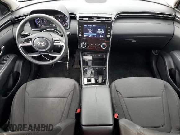 ✅ 2022 Hyundai Tucson SE • VIN: 5NMJACAE8NH093855 • Lot: 66821405. Wystawiony na Copart z przebiegiem 14 132 mil. Bezpłatny archiwum sprzedaży aukcyjnych z USA i szczegółowy raport historii pojazdu na DreamBid. Zdjęcie 8.