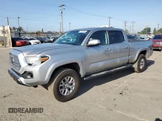 ✅ 2017 Toyota Tacoma SR5 • VIN: 3TMBZ5DN6HM010221 • Lot: 57978455. Listed on Copart with 88,170 mi. Free auction sales archive from the USA and detailed vehicle history report at DreamBid. Image 1.