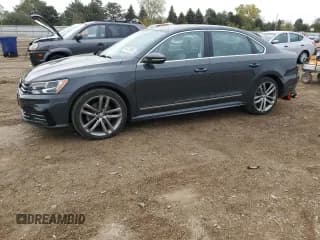 ✅ 2016 Volkswagen Passat S • VIN: 1VWAT7A39GC065058 • Lot: 86476885. Wystawiony na Copart z przebiegiem 119 262 mil. Bezpłatny archiwum sprzedaży aukcyjnych z USA i szczegółowy raport historii pojazdu na DreamBid. Zdjęcie 1.