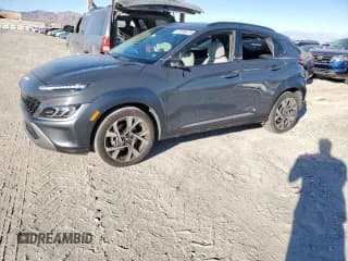 ✅ 2023 Hyundai Kona Limited • VIN: KM8K53A31PU049596 • Лот: 87436475. Опубликован ранее на Copart с пробегом 46 150 миль. Бесплатный доступ к архиву аукционных продаж из США и подробный отчёт об истории автомобиля на DreamBid. Изображение 1.