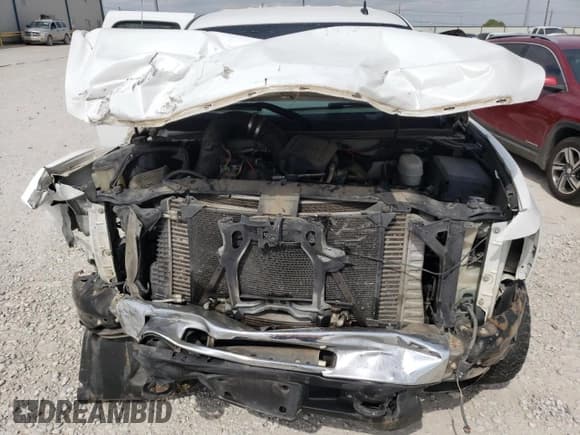 ✅ 2008 Chevrolet Silverado 2500HD 1LT • VIN: 1GCHC23698F149232 • Lot: 46523524. Wystawiony na Copart z przebiegiem 141 437 mil. Bezpłatny archiwum sprzedaży aukcyjnych z USA i szczegółowy raport historii pojazdu na DreamBid. Zdjęcie 11.