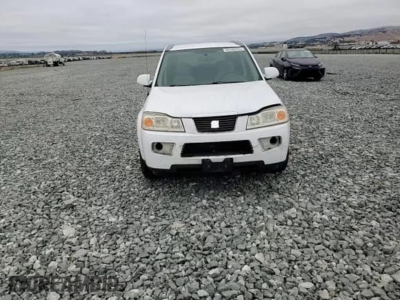 ✅ 2006 Saturn VUE • VIN: 5GZCZ534X6S891151 • Lot: 62385755. Wystawiony na Copart z przebiegiem 196 046 mil. Bezpłatny archiwum sprzedaży aukcyjnych z USA i szczegółowy raport historii pojazdu na DreamBid. Zdjęcie 14.