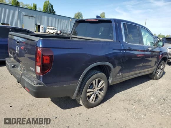 ✅ 2017 Honda Ridgeline RTS • VIN: 5FPYK3F45HB012741 • Лот: 56432055. Опубликован ранее на Copart с пробегом 61 680 миль. Бесплатный доступ к архиву аукционных продаж из США и подробный отчёт об истории автомобиля на DreamBid. Изображение 3.