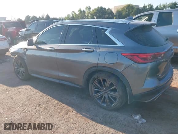 ✅ 2020 Infiniti QX50 Sensory • VIN: 3PCAJ5M38LF116300 • Lot: 43361256. Listed on IAAI with 105,256 mi. Free auction sales archive from the USA and detailed vehicle history report at DreamBid. Image 3.