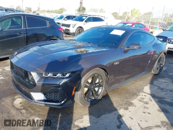 ✅ 2024 Ford Mustang GT Premium • VIN: 1FA6P8CF8R5424665 • Лот: 43723597. Опубликован ранее на IAAI с пробегом 25 022 миль. Бесплатный доступ к архиву аукционных продаж из США и подробный отчёт об истории автомобиля на DreamBid. Изображение 2.