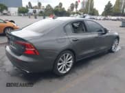 ✅ 2021 Volvo S60 Momentum • VIN: 7JR102FK5MG096604 • Lot: 43337481. Listed on IAAI with 77,100 mi. Free auction sales archive from the USA and detailed vehicle history report at DreamBid. Image 4.