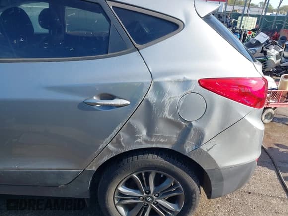 ✅ 2015 Hyundai Tucson Limited • VIN: KM8JUCAG6FU109565 • Lot: 43344235. Wystawiony na IAAI z przebiegiem 112 669 mil. Bezpłatny archiwum sprzedaży aukcyjnych z USA i szczegółowy raport historii pojazdu na DreamBid. Zdjęcie 12.