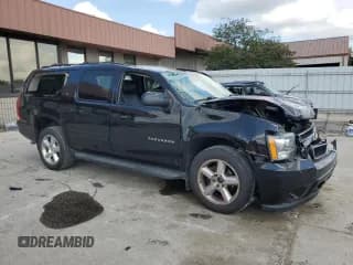 ✅ 2012 Chevrolet Suburban LT • VIN: 1GNSKJE7XCR261755 • Lot: 64262524. Wystawiony na Copart z przebiegiem 177 818 mil. Bezpłatny archiwum sprzedaży aukcyjnych z USA i szczegółowy raport historii pojazdu na DreamBid. Zdjęcie 4.