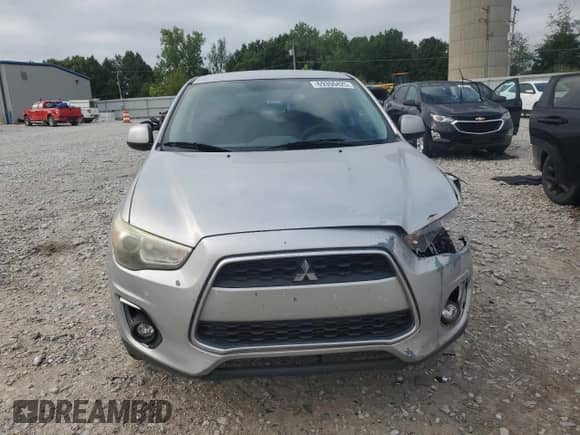 2013 Mitsubishi Outlander ES z VIN 4A4AP3AU7DE003014, wystawiony jako Copart lot #69355425 z przebiegiem 168 413 mil mil oraz Czysty tytuł • Clean title. Historia ofert i sprzedaży dostępna na DreamBid. Obrazek 5.