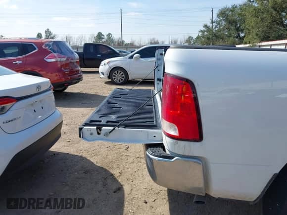 2024 Ram 1500 SLT with VIN 1C6RR6GG3RS128728, listed as a IAAI auction lot 41598041 with 24,872 mi miles and . Bid and sale history available at DreamBid. Image 18.