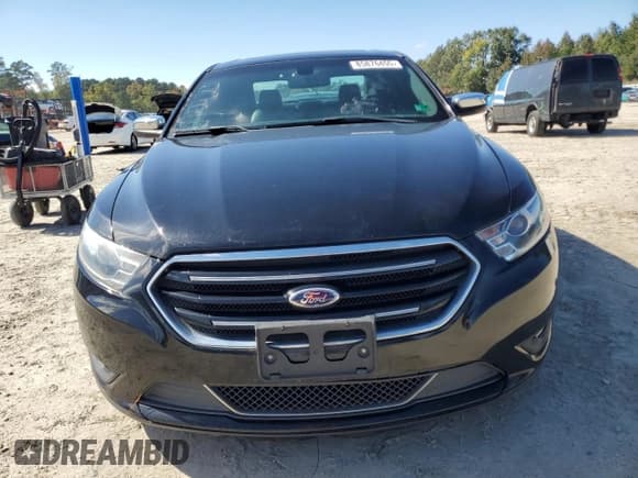 ✅ 2016 Ford Taurus Limited • VIN: 1FAHP2F81GG114314 • Lot: 85876455. Wystawiony na Copart z przebiegiem 134 994 mil. Bezpłatny archiwum sprzedaży aukcyjnych z USA i szczegółowy raport historii pojazdu na DreamBid. Zdjęcie 5.