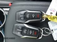 ✅ 2016 Ford Edge SEL • VIN: 2FMPK4J80GBB19420 • Лот: 43767635. Опубликован ранее на IAAI с пробегом 119 838 миль. Бесплатный доступ к архиву аукционных продаж из США и подробный отчёт об истории автомобиля на DreamBid. Изображение 11.