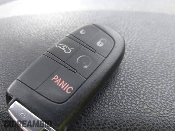 ✅ 2014 Dodge Charger RT • VIN: 2C3CDXCT4EH253765 • Lot: 42395731. Listed on IAAI with 140,415 mi. Free auction sales archive from the USA and detailed vehicle history report at DreamBid. Image 11.