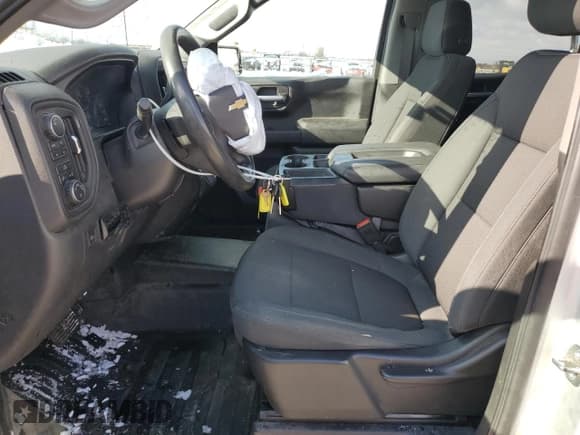 ✅ 2021 Chevrolet Silverado 1500 Work Truck • VIN: 3GCUYAEF9MG259620 • Lot: 82226684. Wystawiony na Copart z przebiegiem 65 992 mil. Bezpłatny archiwum sprzedaży aukcyjnych z USA i szczegółowy raport historii pojazdu na DreamBid. Zdjęcie 7.