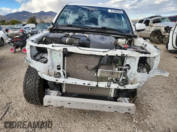 ✅ 2019 Toyota Tacoma SR5 • VIN: 3TMDZ5BN7KM078093 • Lot: 81980285. Listed on Copart with 53,655 mi. Free auction sales archive from the USA and detailed vehicle history report at DreamBid. Image 5.