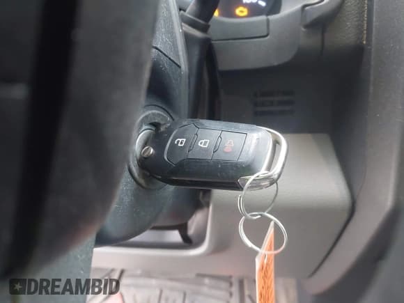 ✅ 2022 Ford F-250 XL • VIN: 1FT7W2B66NED61401 • Lot: 43822768. Listed on IAAI with 44,389 mi. Free auction sales archive from the USA and detailed vehicle history report at DreamBid. Image 11.