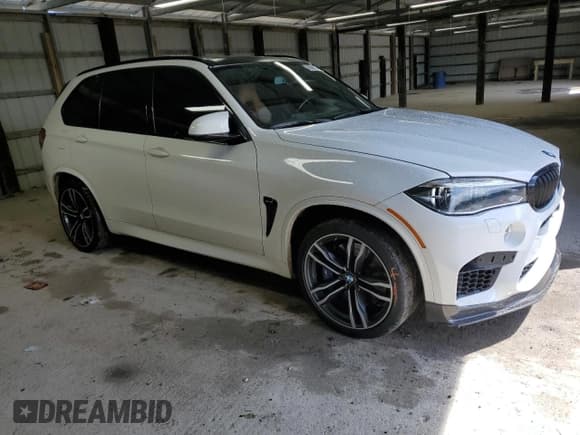 ✅ 2017 BMW X5 M • VIN: 5YMKT6C35H0U39447 • Lot: 58659325. Wystawiony na Copart z przebiegiem 110 724 mil. Bezpłatny archiwum sprzedaży aukcyjnych z USA i szczegółowy raport historii pojazdu na DreamBid. Zdjęcie 4.