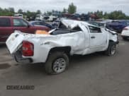 ✅ 2013 Chevrolet Silverado 1500 • VIN: 1GCNKSEA3DZ151591 • Lot: 61342625. Wystawiony na Copart z przebiegiem Nie podano. Bezpłatny archiwum sprzedaży aukcyjnych z USA i szczegółowy raport historii pojazdu na DreamBid. Zdjęcie 3.