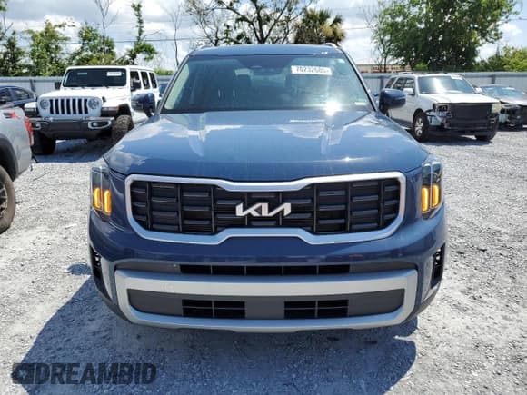 ✅ 2024 Kia Telluride S • VIN: 5XYP64GC0RG464093 • Lot: 70232685. Wystawiony na Copart z przebiegiem 57 431 mil. Bezpłatny archiwum sprzedaży aukcyjnych z USA i szczegółowy raport historii pojazdu na DreamBid. Zdjęcie 5.