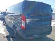 ✅ 2015 Ford Transit XL • VIN: 1FBZX2YM8FKB18966 • Lot: 41638793. Wystawiony na IAAI z przebiegiem 166 456 mil. Bezpłatny archiwum sprzedaży aukcyjnych z USA i szczegółowy raport historii pojazdu na DreamBid. Zdjęcie 3.