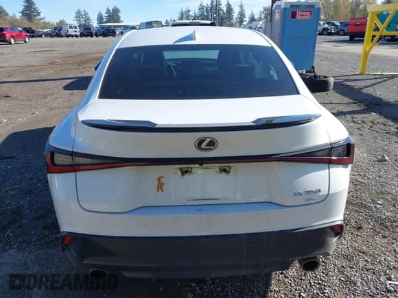 ✅ 2023 Lexus IS 350 F Sport • VIN: JTHGZ1E25P5027615 • Lot: 43502398. Listed on IAAI with 49,022 mi. Free auction sales archive from the USA and detailed vehicle history report at DreamBid. Image 16.