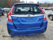 ✅ 2017 Honda Fit EX • VIN: 3HGGK5G77HM705719 • Lot: 89503025. Listed on Copart with 93,343 mi. Free auction sales archive from the USA and detailed vehicle history report at DreamBid. Image 6.