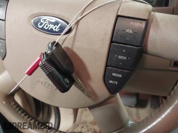 ✅ 2006 Ford Freestar SEL • VIN: 2FMZA52296BA30035 • Lot: 42402220. Wystawiony na IAAI z przebiegiem 147 820 mil. Bezpłatny archiwum sprzedaży aukcyjnych z USA i szczegółowy raport historii pojazdu na DreamBid. Zdjęcie 11.