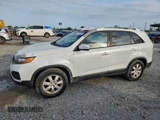 ✅ 2013 Kia Sorento LX • VIN: 5XYKT4A27DG375746 • Lot: 92752885. Listed on Copart with 115,259 mi. Free auction sales archive from the USA and detailed vehicle history report at DreamBid. Image 1.