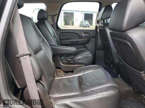 2009 Chevrolet Tahoe LTZ с VIN 1GNFK33249R178450, выставлен на аукционе Copart как лот 66498765 с пробегом 210 008 миль миль и Списание • Salvage title. История ставок и продаж доступна на DreamBid. Изображение 11.