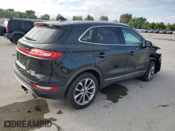 ✅ 2015 Lincoln MKC • VIN: 5LMTJ2AH1FUJ02704 • Lot: 81468915. Wystawiony na Copart z przebiegiem 125 995 mil. Bezpłatny archiwum sprzedaży aukcyjnych z USA i szczegółowy raport historii pojazdu na DreamBid. Zdjęcie 3.