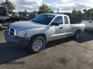 2006 Dodge Dakota ST с VIN 1D7HE22K76S609622, выставлен на аукционе Copart как лот 78209784 с пробегом 96 599 миль миль и Списание • Salvage title. История ставок и продаж доступна на DreamBid. Изображение 1.