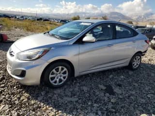 ✅ 2014 Hyundai Accent GLS • VIN: KMHCT4AE3EU686133 • Лот: 77971104. Опубликован ранее на Copart с пробегом 96 377 миль. Бесплатный доступ к архиву аукционных продаж из США и подробный отчёт об истории автомобиля на DreamBid. Изображение 1.