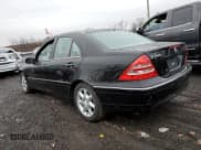 ✅ 2001 Mercedes-Benz C 230/260/280/320 • VIN: WDBRF61J11F095259 • Lot: 81670594. Wystawiony na Copart z przebiegiem 171 208 mil. Bezpłatny archiwum sprzedaży aukcyjnych z USA i szczegółowy raport historii pojazdu na DreamBid. Zdjęcie 2.