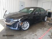 ✅ 2022 Cadillac CT5 Luxury • VIN: 1G6DX5RK0N0135813 • Lot: 41983083. Wystawiony na IAAI z przebiegiem 59 210 mil. Bezpłatny archiwum sprzedaży aukcyjnych z USA i szczegółowy raport historii pojazdu na DreamBid. Zdjęcie 2.