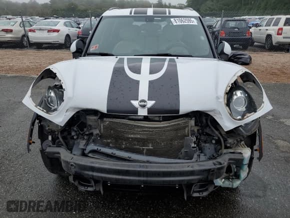 ✅ 2015 MINI Countryman S • VIN: WMWZC5C53FWP48490 • Lot: 81062595. Listed on Copart with 71,414 mi. Free auction sales archive from the USA and detailed vehicle history report at DreamBid. Image 5.