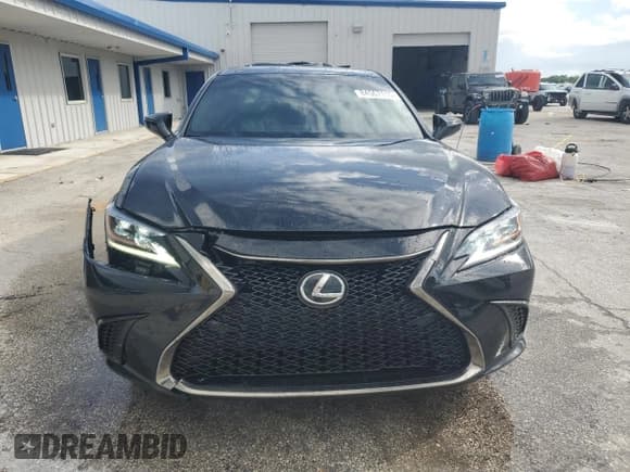 ✅ 2021 Lexus ES 350 F Sport • VIN: 58AHZ1B13MU104277 • Lot: 84567115. Wystawiony na Copart z przebiegiem 30 663 mil. Bezpłatny archiwum sprzedaży aukcyjnych z USA i szczegółowy raport historii pojazdu na DreamBid. Zdjęcie 5.