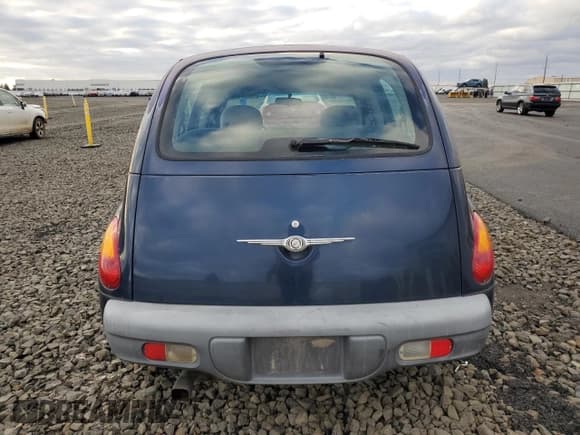 ✅ 2002 Chrysler PT Cruiser • VIN: 3C4FY48B62T382721 • Lot: 93733795. Listed on Copart with 171,926 mi. Free auction sales archive from the USA and detailed vehicle history report at DreamBid. Image 6.