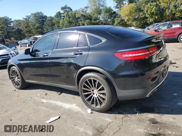 ✅ 2019 Mercedes-Benz GLC 43 AMG • VIN: WDC0J6EB4KF599814 • Лот: 85552455. Опубликован ранее на Copart с пробегом Не указан. Бесплатный доступ к архиву аукционных продаж из США и подробный отчёт об истории автомобиля на DreamBid. Изображение 2.