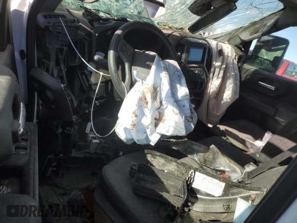 ✅ 2024 Chevrolet Silverado 2500HD • VIN: 1GB1YLEY6RF307152 • Lot: 84064034. Wystawiony na Copart z przebiegiem Nie podano. Bezpłatny archiwum sprzedaży aukcyjnych z USA i szczegółowy raport historii pojazdu na DreamBid. Zdjęcie 8.