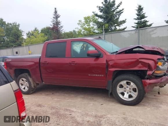 ✅ 2017 Chevrolet Silverado 1500 LT • VIN: 3GCUKREC7HG111459 • Лот: 43202454. Опубликован ранее на IAAI с пробегом 138 223 миль. Бесплатный доступ к архиву аукционных продаж из США и подробный отчёт об истории автомобиля на DreamBid. Изображение 13.