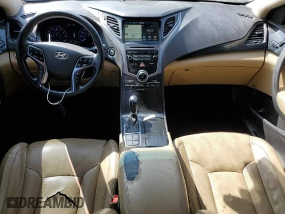 2015 Hyundai Azera Limited z VIN KMHFH4JG1FA453211, wystawiony jako Copart lot #51019915 z przebiegiem 122 712 mil mil oraz Szkoda całkowita • Salvage title. Historia ofert i sprzedaży dostępna na DreamBid. Obrazek 8.