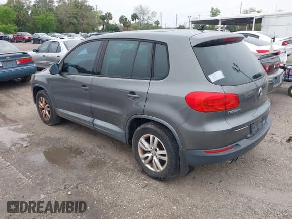 ✅ 2012 Volkswagen Tiguan LE • VIN: WVGAV7AX9CW096668 • Lot: 41664461. Wystawiony na IAAI z przebiegiem 161 725 mil. Bezpłatny archiwum sprzedaży aukcyjnych z USA i szczegółowy raport historii pojazdu na DreamBid. Zdjęcie 3.