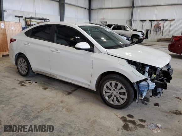 ✅ 2022 Hyundai Accent SE • VIN: 3KPC24A63NE175679 • Лот: 51227595. Опубликован ранее на Copart с пробегом 50 987 миль. Бесплатный доступ к архиву аукционных продаж из США и подробный отчёт об истории автомобиля на DreamBid. Изображение 4.