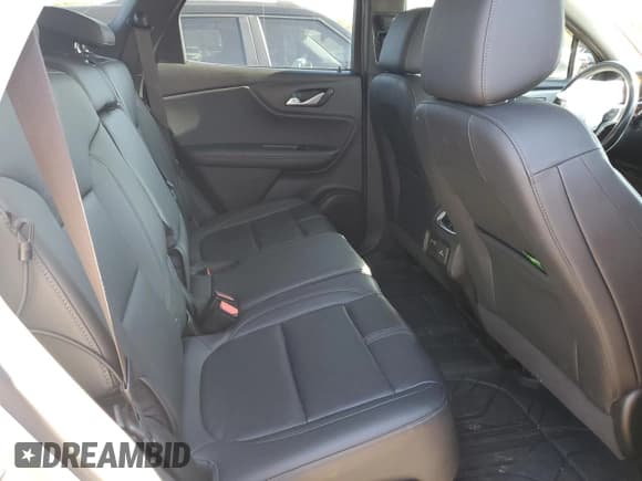 ✅ 2019 Chevrolet Blazer • VIN: 3GNKBHRS1KS677034 • Lot: 82780385. Listed on Copart with 75,915 mi. Free auction sales archive from the USA and detailed vehicle history report at DreamBid. Image 11.