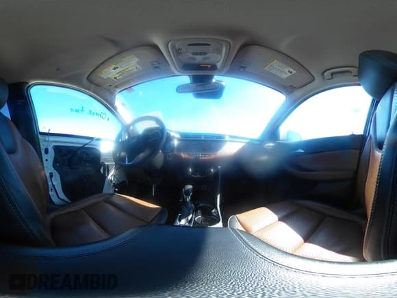 ✅ 2021 Buick Encore GX Essence • VIN: KL4MMGSL9MB163675 • Lot: 41592693. Wystawiony na IAAI z przebiegiem 64 770 mil. Bezpłatny archiwum sprzedaży aukcyjnych z USA i szczegółowy raport historii pojazdu na DreamBid. Zdjęcie 24.