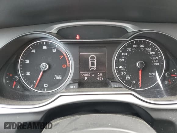 ✅ 2015 Audi A4 Premium • VIN: WAUBFAFL7FN043869 • Lot: 49433994. Listed on Copart with 99,082 mi. Free auction sales archive from the USA and detailed vehicle history report at DreamBid. Image 9.