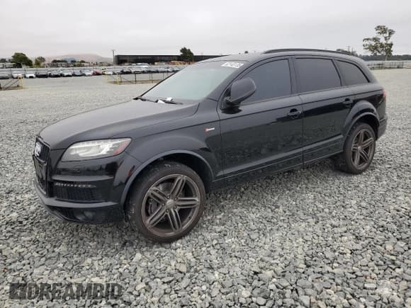 ✅ 2014 Audi Q7 S line Prestige • VIN: WA1DGAFE0ED002735 • Лот: 62140135. Опубликован ранее на Copart с пробегом 130 050 миль. Бесплатный доступ к архиву аукционных продаж из США и подробный отчёт об истории автомобиля на DreamBid. Изображение 1.