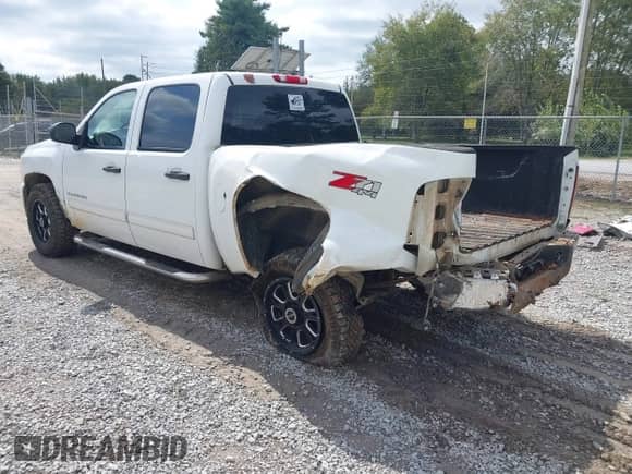 2012 Chevrolet Silverado 1500 LT с VIN 1GCPKSE78CF108216, выставлен на аукционе IAAI как лот 43378511 с пробегом 228 810 миль миль и . История ставок и продаж доступна на DreamBid. Изображение 3.