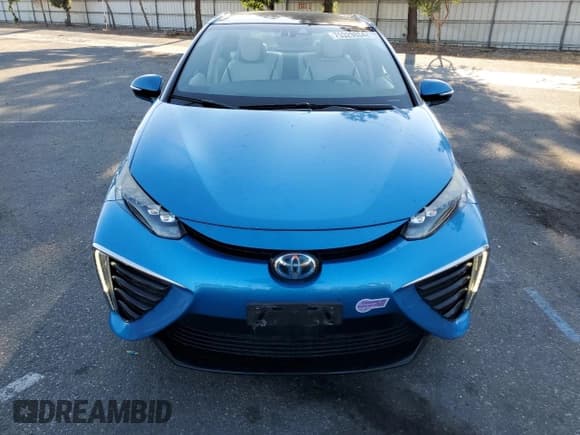 ✅ 2018 Toyota Mirai • VIN: JTDBVRBD0JA004690 • Lot: 75329864. Wystawiony na Copart z przebiegiem 30 203 mil. Bezpłatny archiwum sprzedaży aukcyjnych z USA i szczegółowy raport historii pojazdu na DreamBid. Zdjęcie 5.
