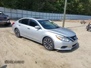 ✅ 2017 Nissan Altima S • VIN: 1N4AL3AP4HC286721 • Lot: 43248983. Listed on IAAI with 139,136 mi. Free auction sales archive from the USA and detailed vehicle history report at DreamBid. Image 1.